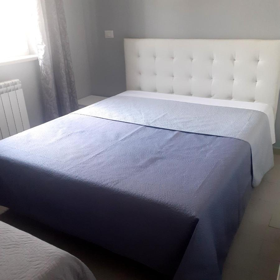 Palazzo Galante Aparthotel Margherita Di Savoia Exteriör bild